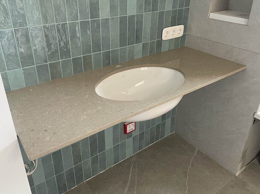 Штучний кварцовий камінь Caesarstone 4230 Shitake — фото 3 — MAS — Modern Acrylic Stone