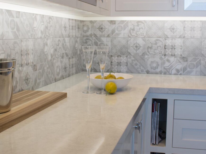 Штучний кварцовий камінь Vicostone BQ8668 Ice Lake — фото 10 — MAS — Modern Acrylic Stone