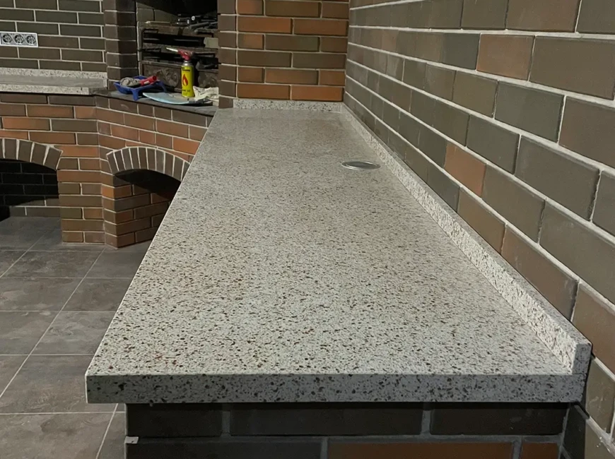 Штучний кварцовий камінь Atem Terra Red 005 — фото 3 — MAS — Modern Acrylic Stone