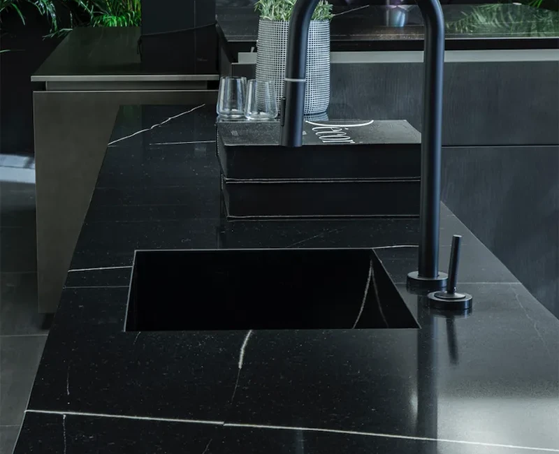 Искусственный кварцевый камень Silestone Eternal Noir — фото 5 — MAS — Modern Acrylic Stone