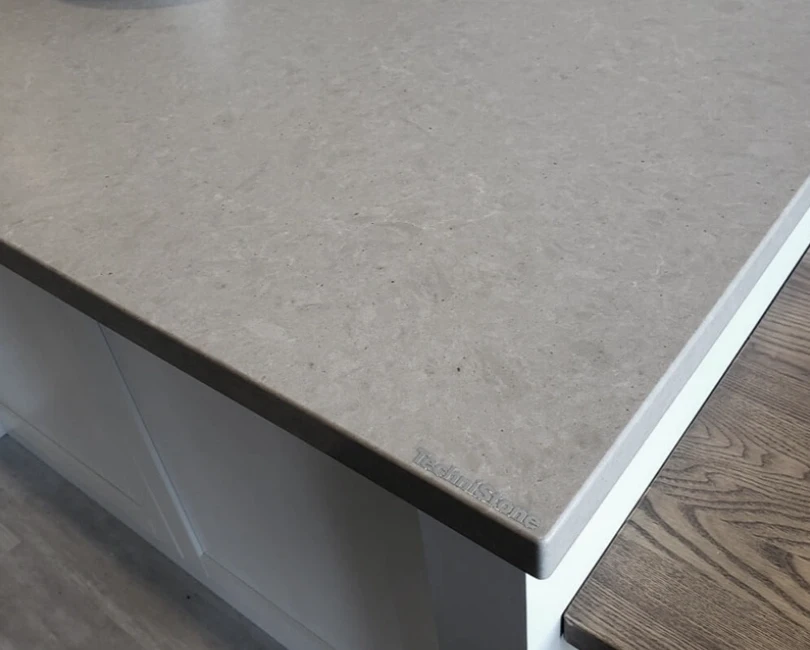 Штучний кварцовий камінь Technistone Noble Concrete Grey — фото 9 — MAS — Modern Acrylic Stone