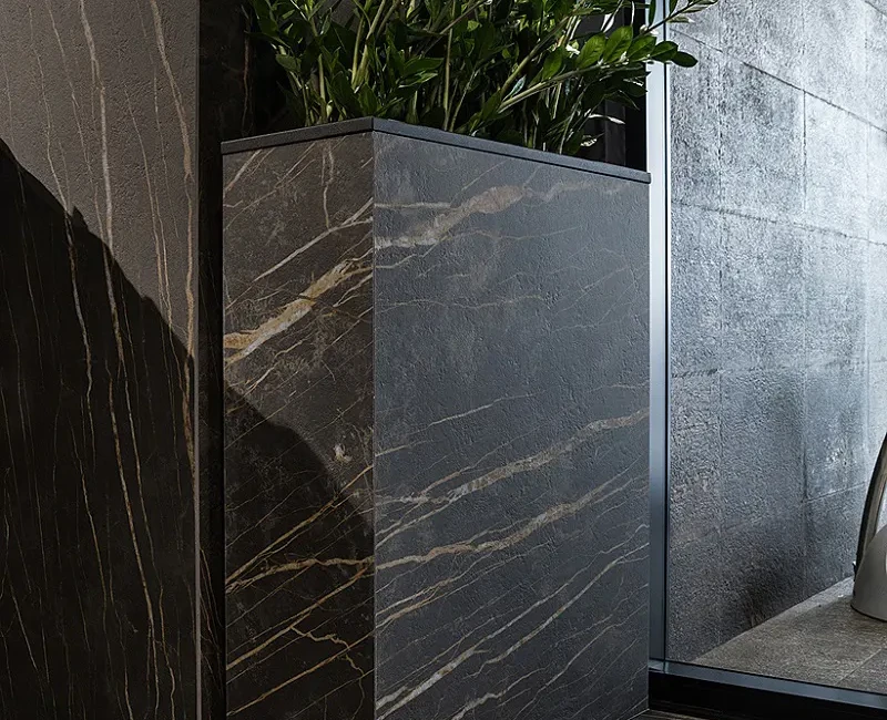 Широкоформатная керамогранитная плита Laminam I Naturali Noir Desir — фото 6 — MAS — Modern Acrylic Stone