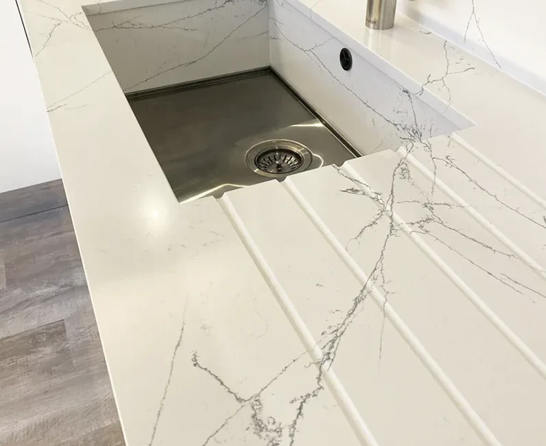 Искусственный кварцевый камень Quartzforms Planet Neptune 2025 — фото 12 — MAS — Modern Acrylic Stone