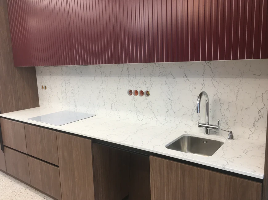 Искусственный кварцевый камень Avant Quartz 9040 Иль-Де-Франс — фото 4 — MAS — Modern Acrylic Stone