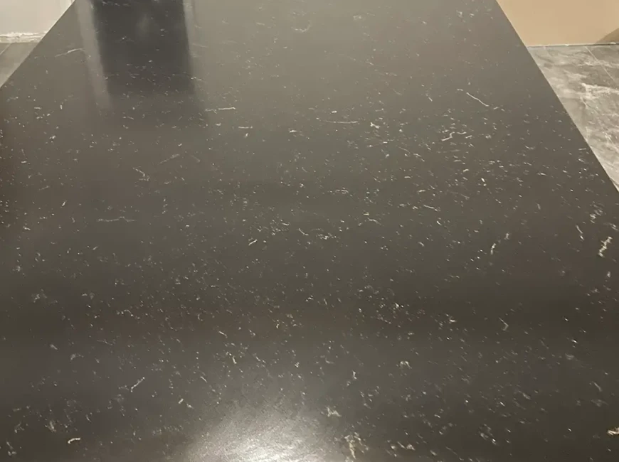 Штучний кварцовий камінь Atem Noir Marron — фото 4 — MAS — Modern Acrylic Stone