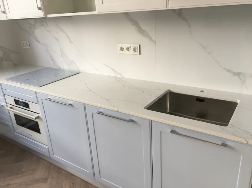 Столешница из кварцевого камня Avant Quartz 7000 Калакатта Эно — фото 2 — MAS — Modern Acrylic Stone