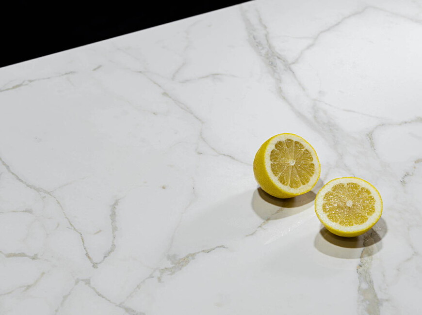 Широкоформатна керамогранітна плита Ascale Vagli Gold — фото 4 — MAS — Modern Acrylic Stone