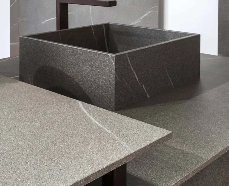 Широкоформатная керамогранитная плита Laminam In-Side Pietra Piasentina Grigio — фото 4 — MAS — Modern Acrylic Stone