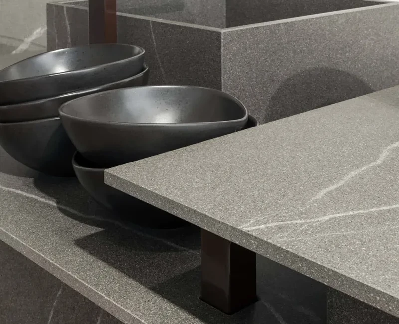 Широкоформатная керамогранитная плита Laminam In-Side Pietra Piasentina Grigio — фото 5 — MAS — Modern Acrylic Stone