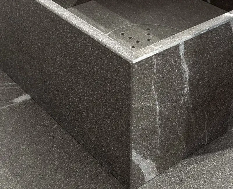 Широкоформатная керамогранитная плита Laminam In-Side Pietra Piasentina Grigio — фото 6 — MAS — Modern Acrylic Stone