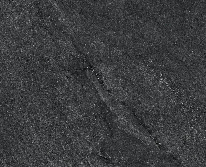 Широкоформатная керамогранитная плита Laminam In-Side Pietra di Cardoso Nero — фото 1 — MAS — Modern Acrylic Stone