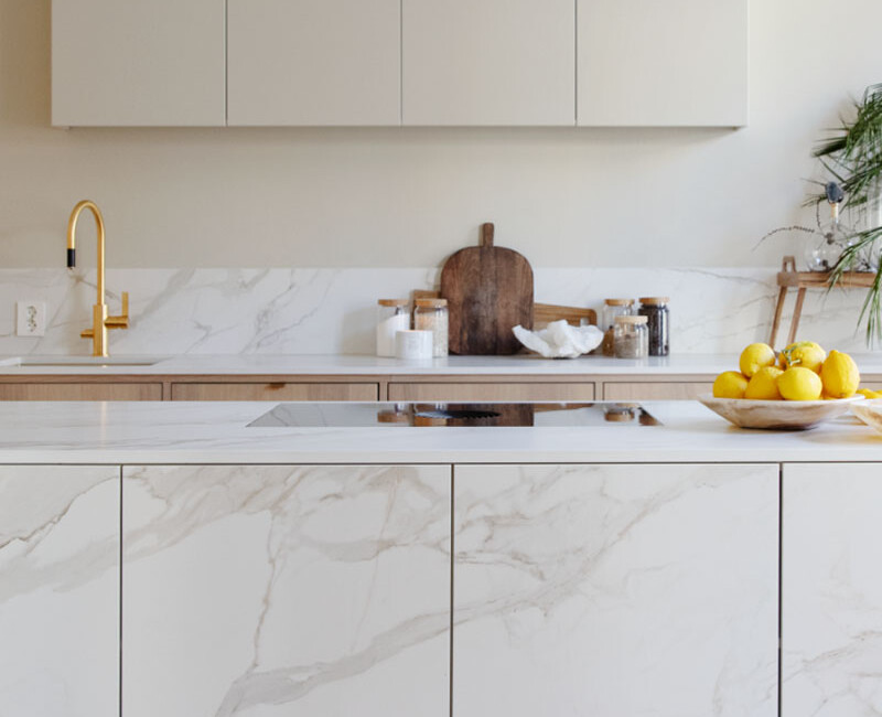 Широкоформатная керамогранитная плита Dekton Morpheus — фото 4 — MAS — Modern Acrylic Stone