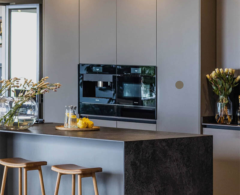 Широкоформатная керамогранитная плита Neolith Fusion Krater — фото 4 — MAS — Modern Acrylic Stone