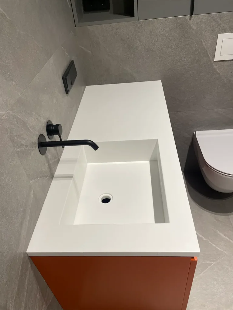 Столешница с интегрированной раковиной из акрила Grandex P-104 Pure White — фото 4 — MAS — Modern Acrylic Stone