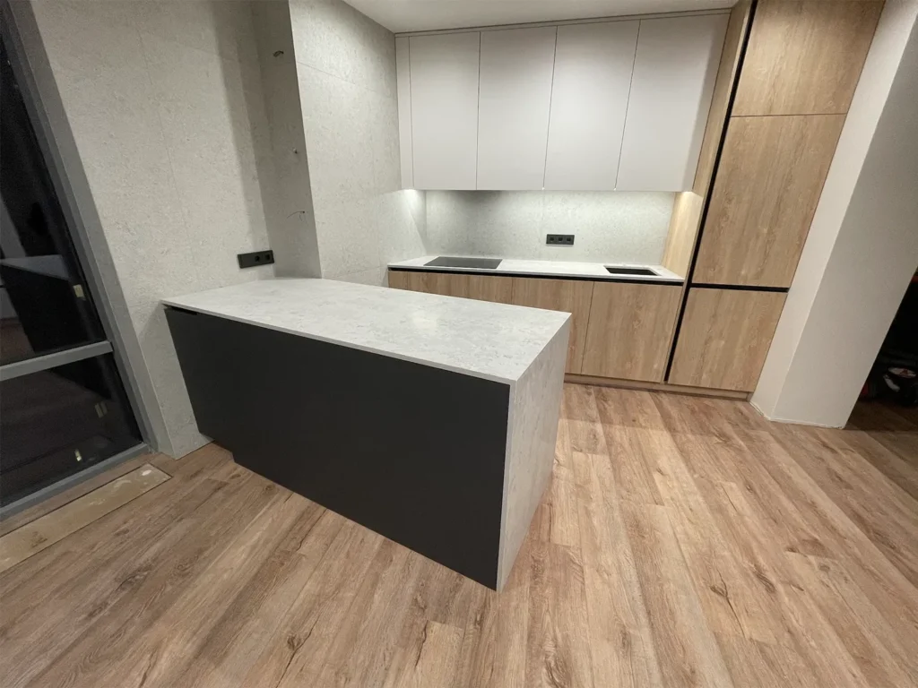 Столешница на кухню и столешница с опорой на остров из кварца Vicostone BQ8864 Naxos — фото 2 — MAS — Modern Acrylic Stone