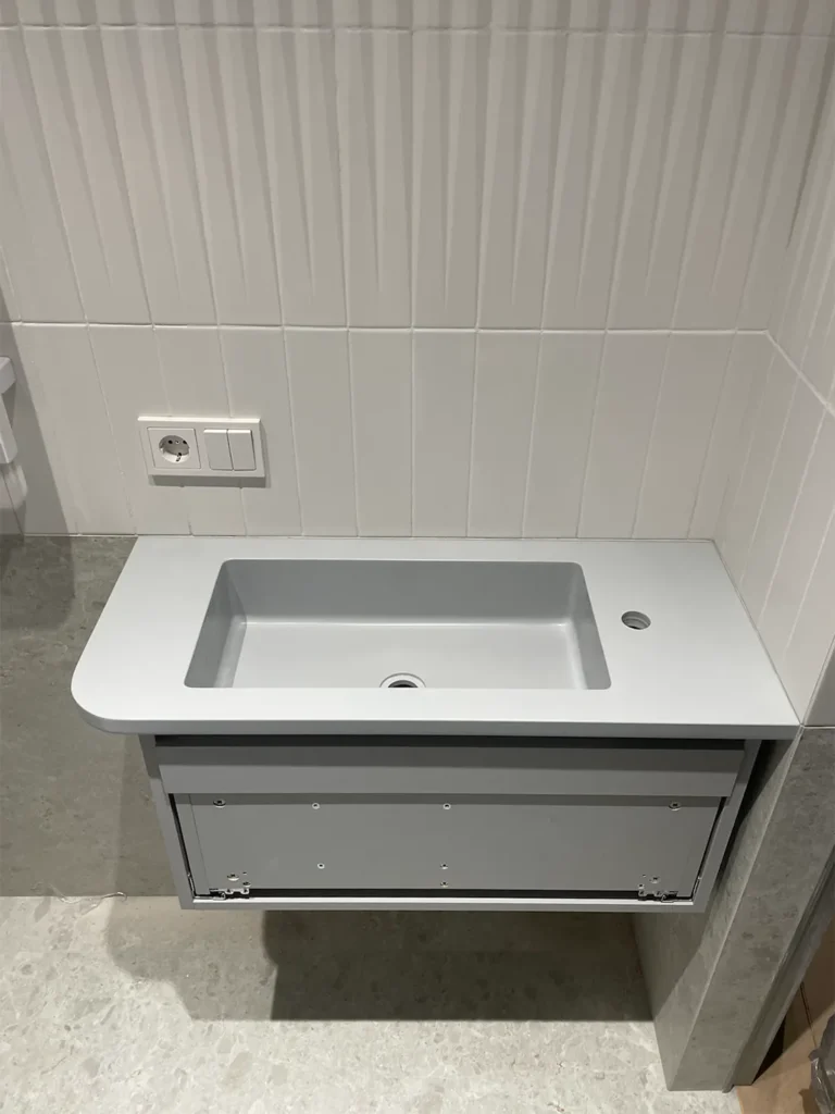 Стільниця з раковиною з акрилового каменю Grandex P-109 Light Grey — фото 4 — MAS — Modern Acrylic Stone