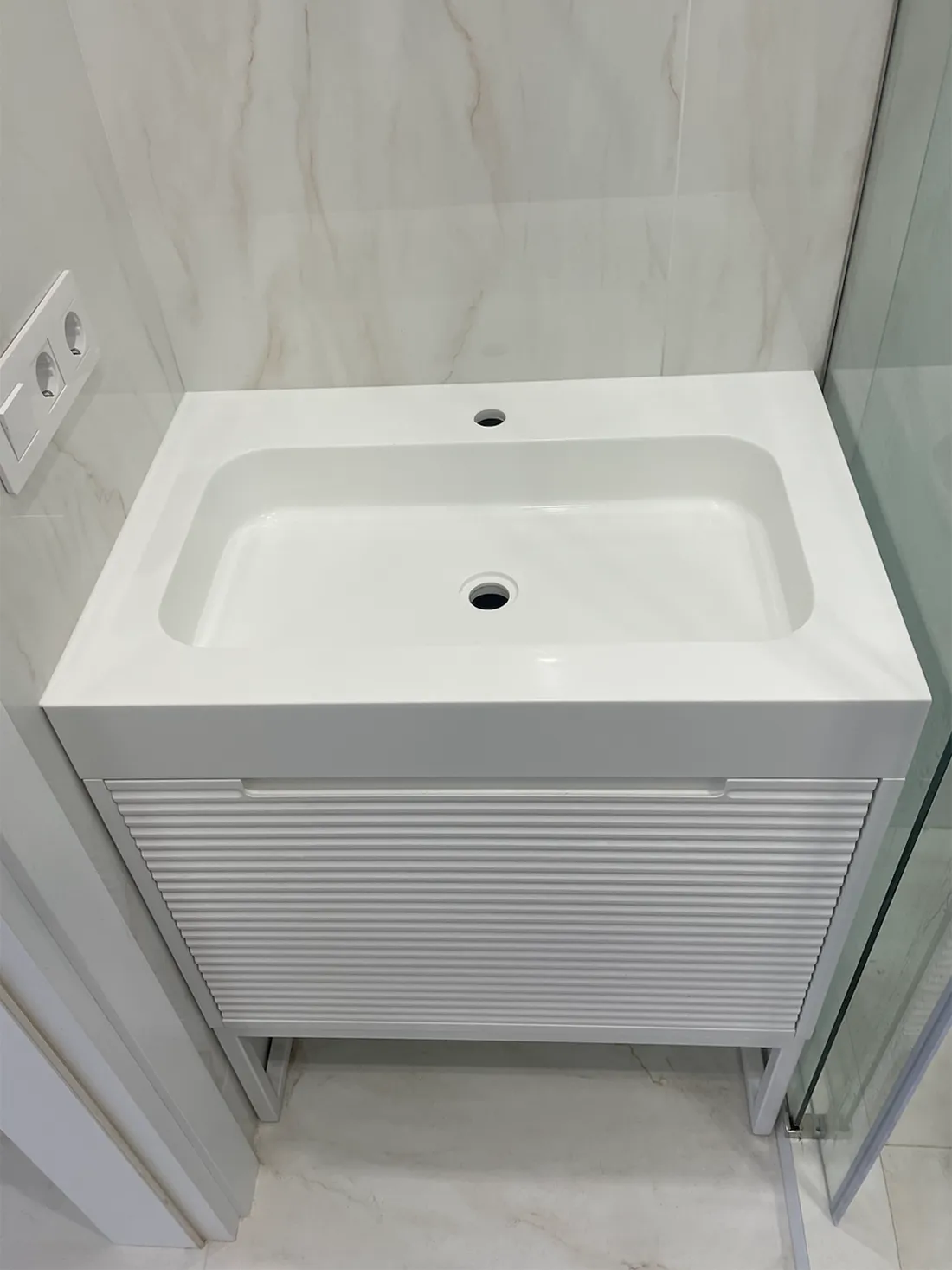 Столешница с раковиной из акрила Grandex P-104 Pure White — фото 3 — MAS — Modern Acrylic Stone