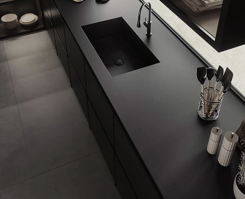 Широкоформатная керамогранитная плита Atlas Plan Absolute Black — фото 5 — MAS — Modern Acrylic Stone
