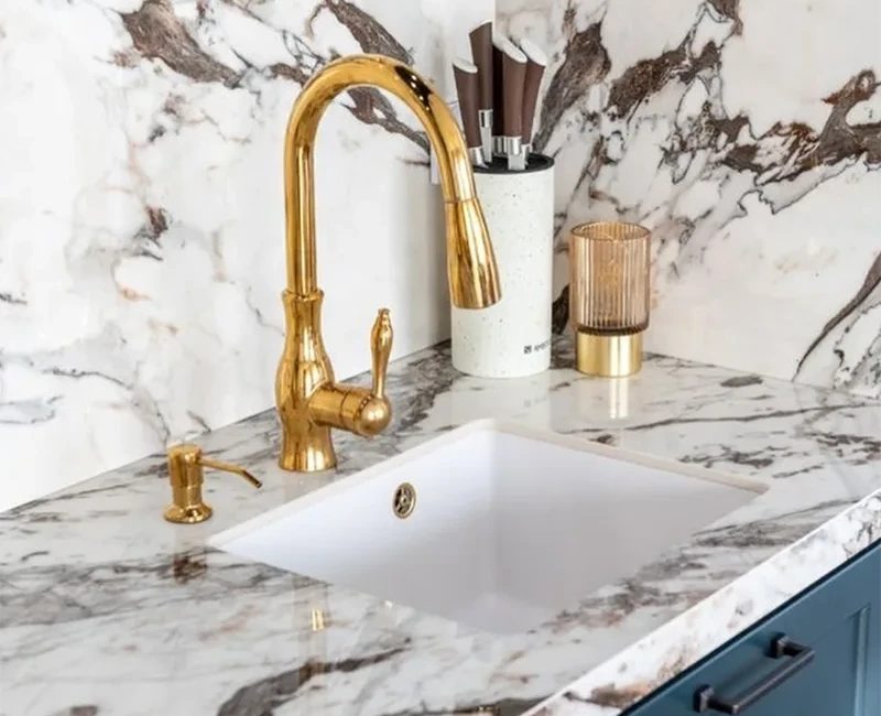 Широкоформатна керамогранітна плита Marazzi Grande Marble Look Capraia — фото 4 — MAS — Modern Acrylic Stone
