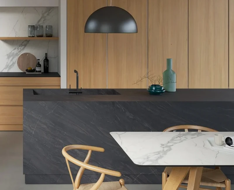 Широкоформатна керамогранітна плита Marazzi Grande Stone Look Bahia Black — фото 8 — MAS — Modern Acrylic Stone