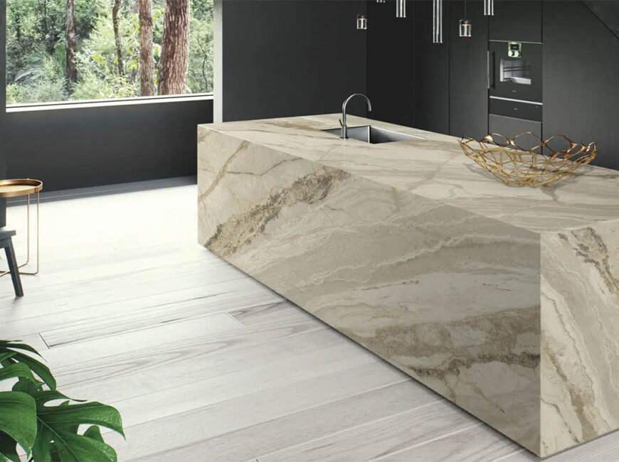 Широкоформатна керамогранітна плита Keralini Breccia Stone Beige — фото 6 — MAS — Modern Acrylic Stone