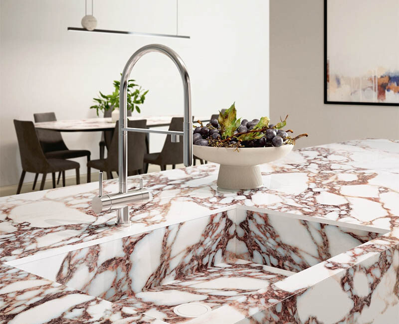 Широкоформатна керамогранітна плита Laminam I Naturali Calacatta Viola — фото 4 — MAS — Modern Acrylic Stone