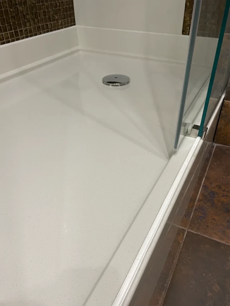 Душовий піддон та сидіння для душу з акрилу Grandex D-315 Spacemen Food — фото 7 — MAS — Modern Acrylic Stone
