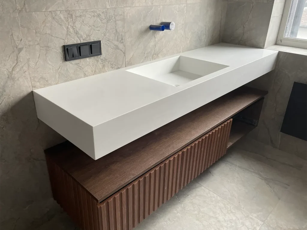 Навесная столешница с прямоугольной раковиной из акрила Grandex P-104 Pure White — фото 2 — MAS — Modern Acrylic Stone