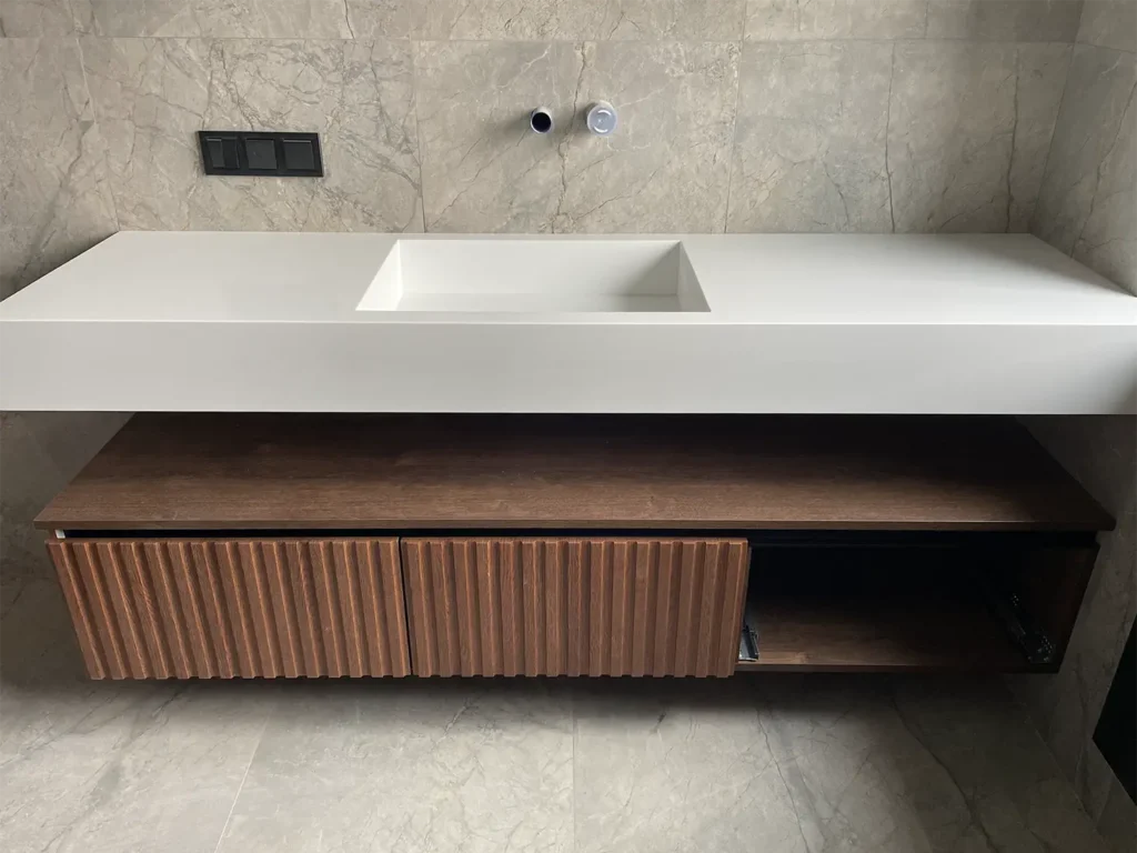 Навесная столешница с прямоугольной раковиной из акрила Grandex P-104 Pure White — фото 5 — MAS — Modern Acrylic Stone