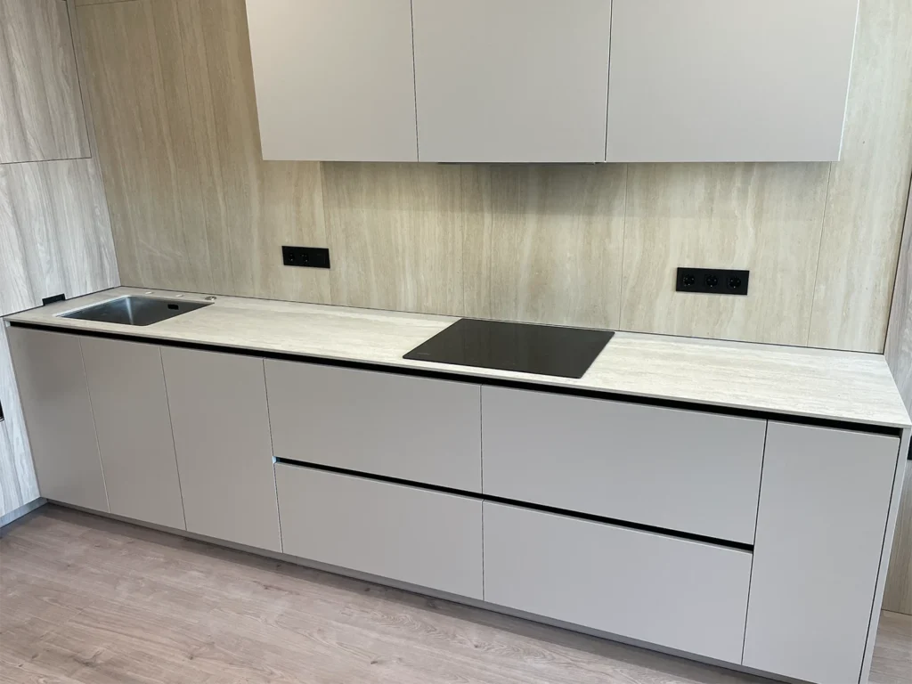 Стільниця на кухню з керамограніту Ascale Tivoli White — фото 4 — MAS — Modern Acrylic Stone