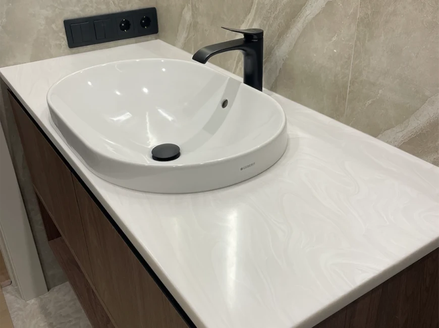Столешница в санузел из акрилового камня Grandex M-707 Noble Pearl B — фото 1 — MAS — Modern Acrylic Stone