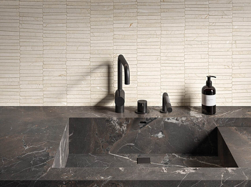 Широкоформатна керамогранітна плита Materia Breccia Imperiale — фото 4 — MAS — Modern Acrylic Stone